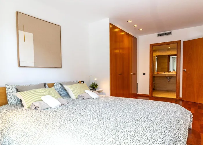 Lovely Sagrada Familia Apartment