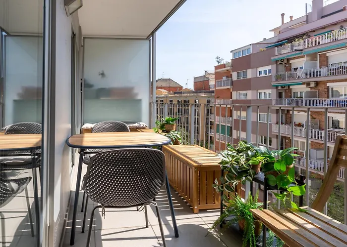 Lovely Sagrada Familia Apartment *